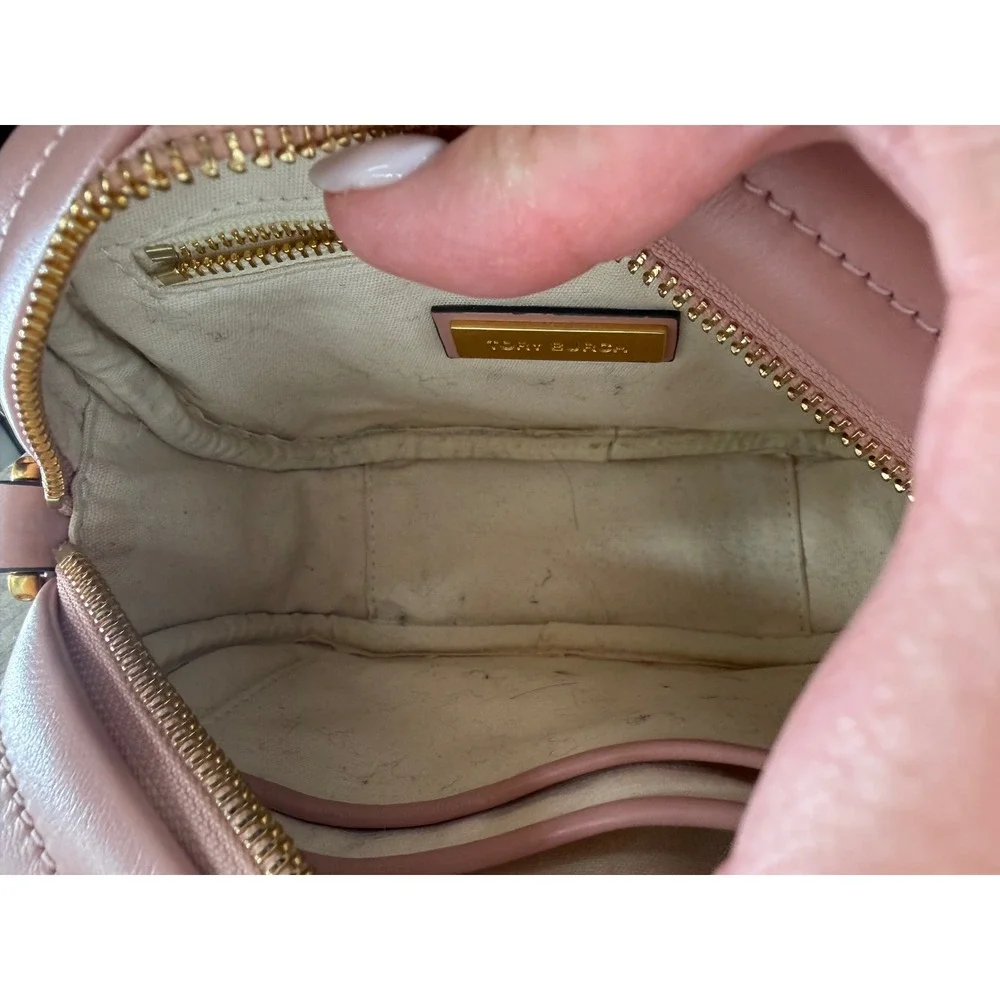 Tory Burch Kira Chevron Small Camera Bag Pink Moon Quilted Leather Crossbody